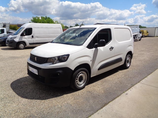 Camionnette 47, Camionnette Agen, Camionnette Bergerac, Camionnette Captieux, Camionnette Casteljaloux, Camionnette Langon, Camionnette Lot-et-garonne, Camionnette Marmande, Camionnette Nérac, Camionnette Sainte foy la grande, Camionnette Villeneuve sur lot, Camions benne 47, Camions benne Agen, Camions benne Bergerac, Camions benne Captieux, Camions benne Casteljaloux, Camions benne Langon, Camions benne Lot-et-garonne, Camions benne Marmande, Camions benne Nérac, Camions benne Sainte foy la grande, Camions benne Villeneuve sur lot, Fourgon 47, Fourgon Agen, Fourgon Bergerac, Fourgon Captieux, Fourgon Casteljaloux, Fourgon Langon, Fourgon Lot-et-garonne, Fourgon Marmande, Fourgon Nérac, Fourgon Sainte foy la grande, Fourgon Villeneuve sur lot, Modification véhicule utilitaire 47, Modification véhicule utilitaire Agen, Modification véhicule utilitaire Bergerac, Modification véhicule utilitaire Captieux, Modification véhicule utilitaire Casteljaloux, Modification véhicule utilitaire Langon, Modification véhicule utilitaire Lot-et-garonne, Modification véhicule utilitaire Marmande, Modification véhicule utilitaire Nérac, Modification véhicule utilitaire Sainte foy la grande, Modification véhicule utilitaire Villeneuve sur lot, Véhicule utilitaire 47, Véhicule utilitaire Agen, Véhicule utilitaire Bergerac, Véhicule utilitaire Captieux, Véhicule utilitaire Casteljaloux, Véhicule utilitaire Langon, Véhicule utilitaire Lot-et-garonne, Véhicule utilitaire Marmande, Véhicule utilitaire Nérac, Véhicule utilitaire Sainte foy la grande, Véhicule utilitaire Villeneuve sur lot